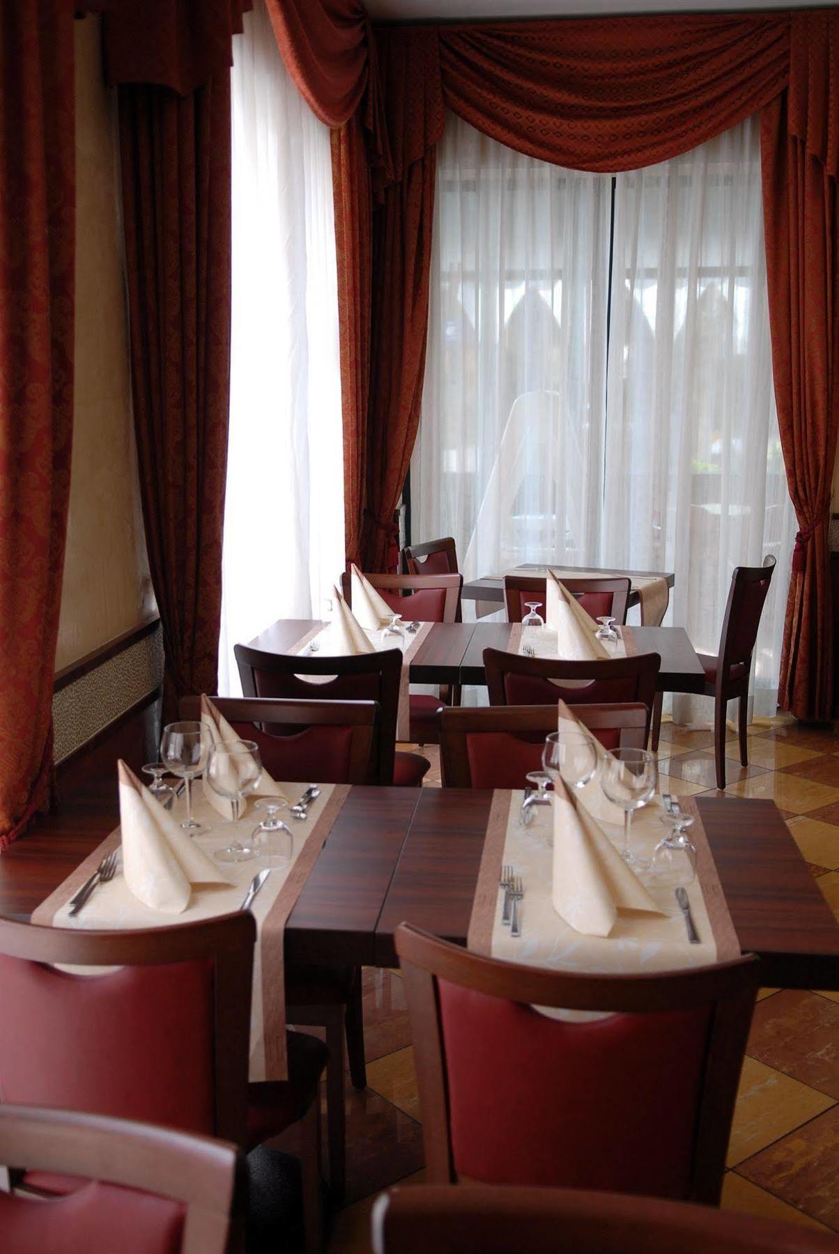 Hotel Dei Platani Rimini Eksteriør bilde